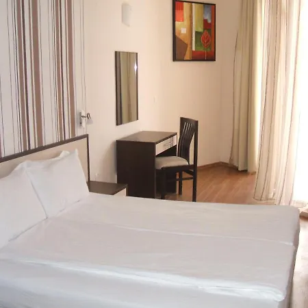 Самостоятелни Апартаменти В Комплекс Лагуна Бийч